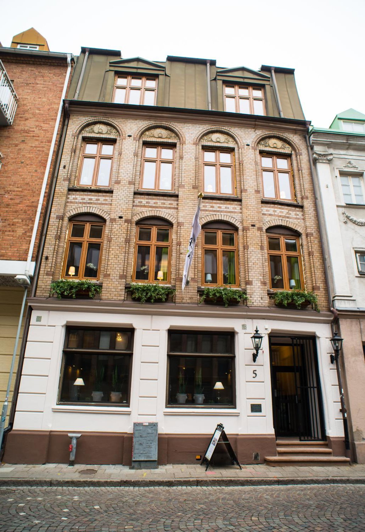 H5 Hotel, Sweden