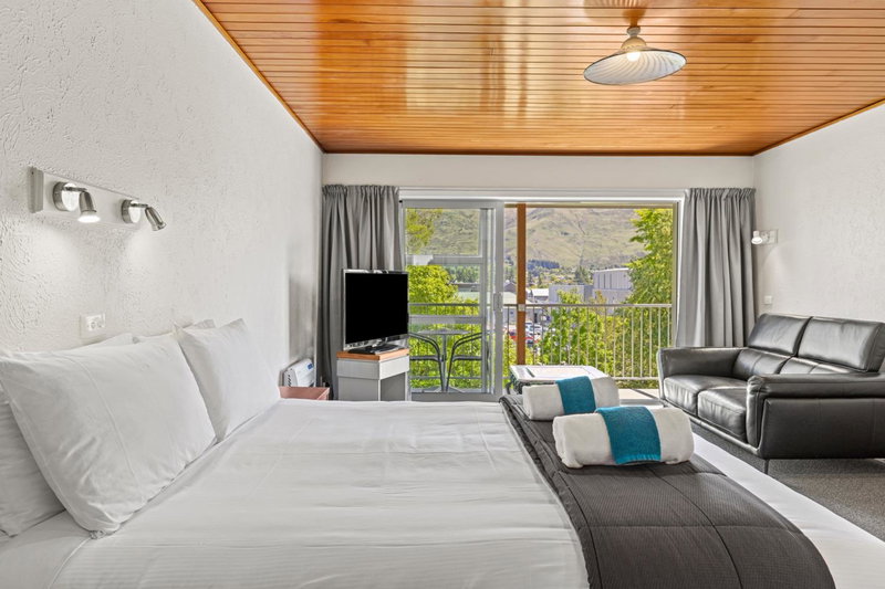 ASURE Brookvale Motel, Wanaka, Новая Зеландия