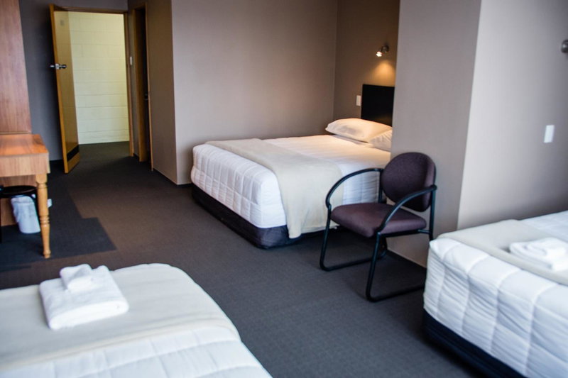 Fiordland Hotel, Te Anau, New Zealand