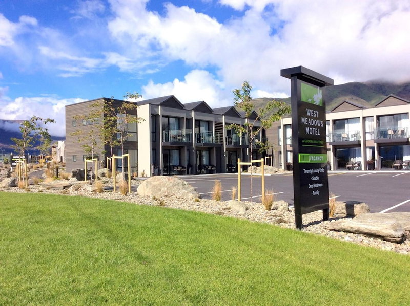 West Meadows Motel, Wanaka, New Zealand