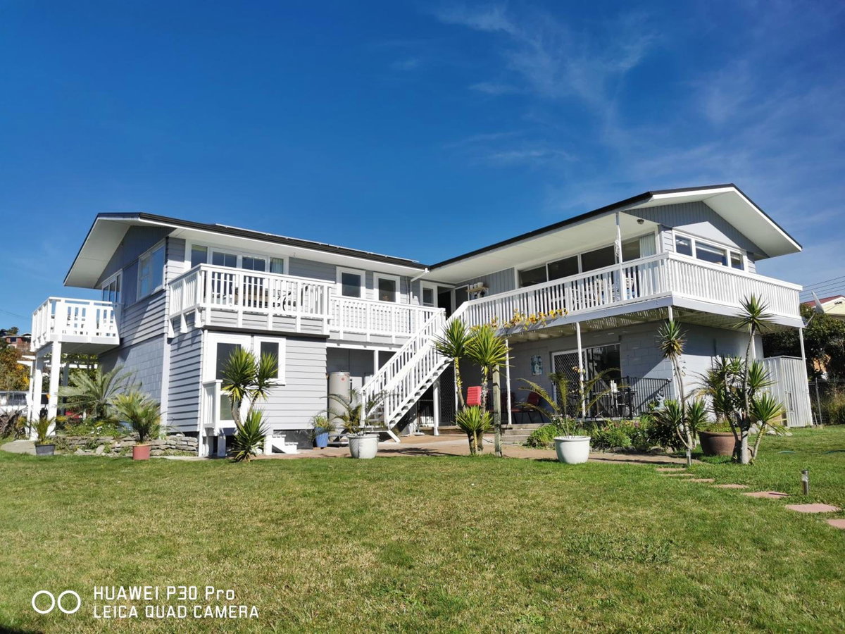 Hotel · Geyser Lookout BnB, Rotorua