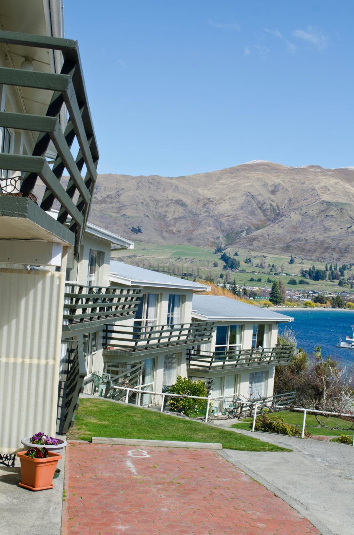 Hotel · Panorama Court, Wanaka