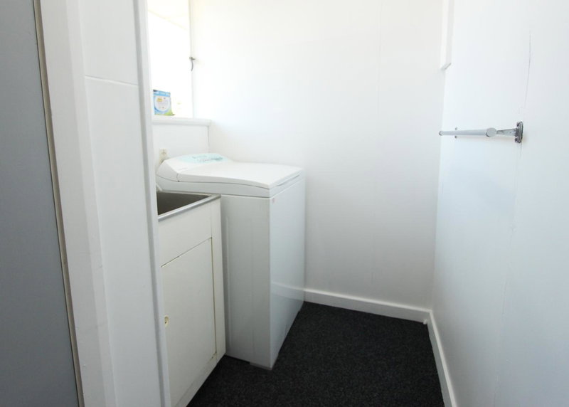 1 - Delightfully fresh, private home close to town, Wanaka, Новая Зеландия