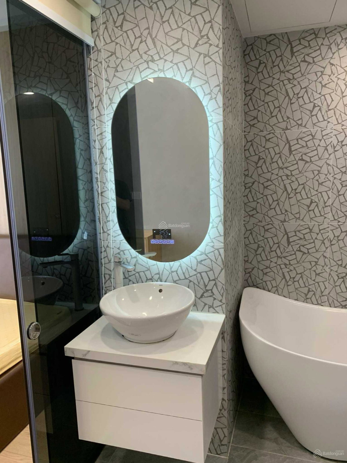 RichStar Apartment, Viêt Nam