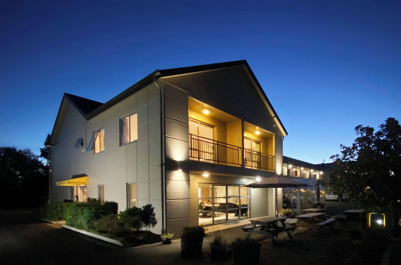 Saxton Lodge, Stoke, New Zealand