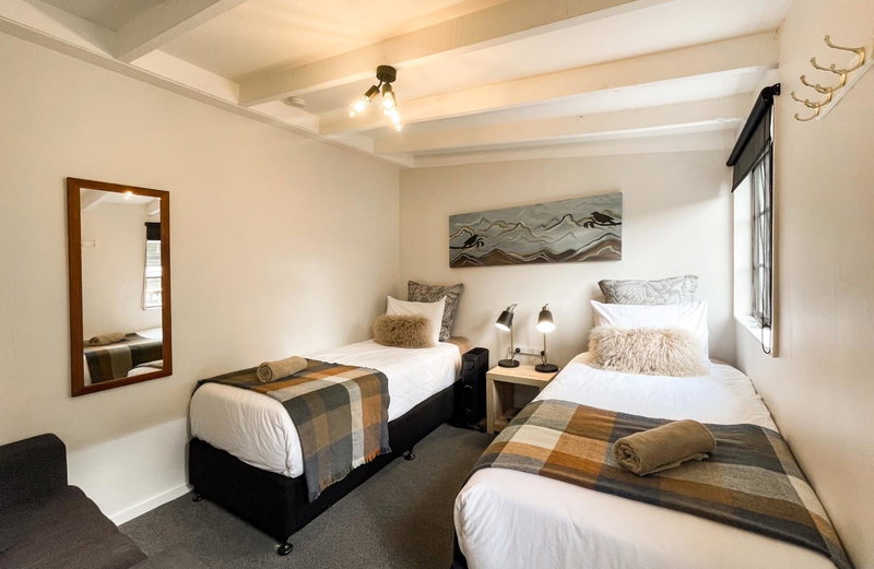 Kinloch Wilderness Retreat, Glenorchy, New Zealand