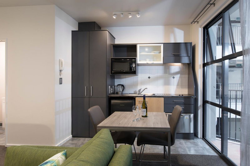 Quest Atrium Apartment Hotel, Wellington, Новая Зеландия