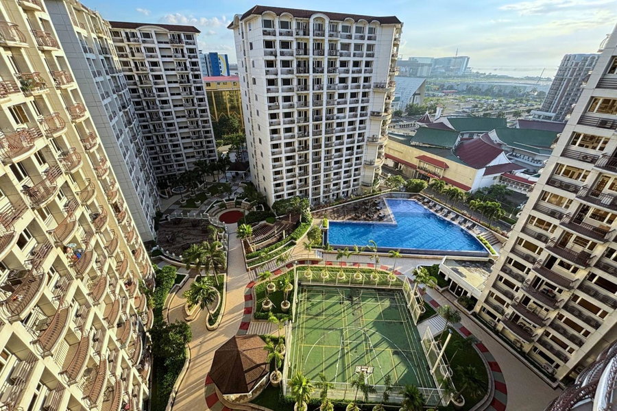 Extremeli Suites, Baclaran, Philippines