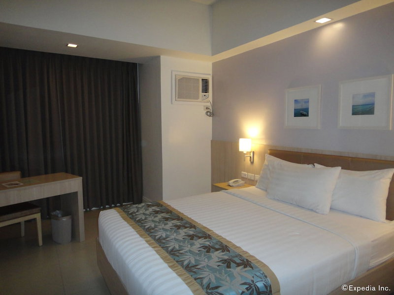 Zerenity Hotel & Suites, Apas, Philippines