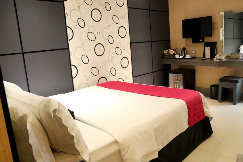 Eloisa Royal Suites, Lapu-Lapu City, Filipinas
