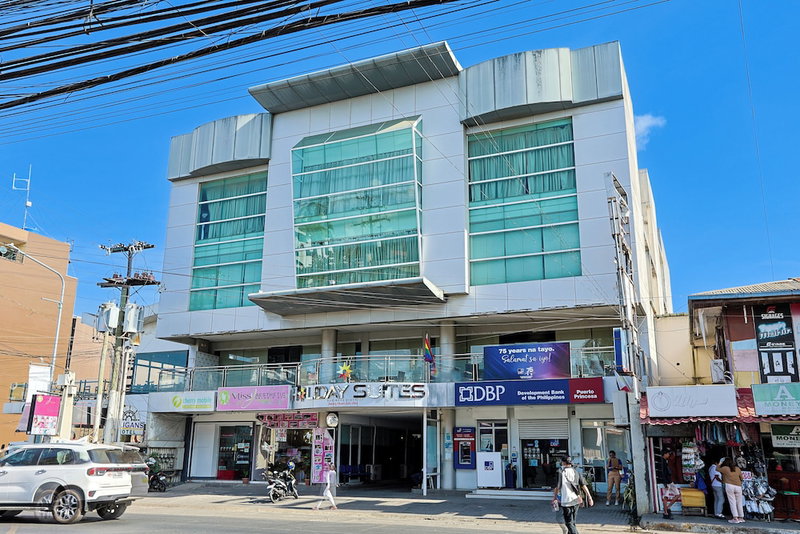 Holiday Suites Business District (Empire Suites Hotel), Puerto Princesa, Philippines