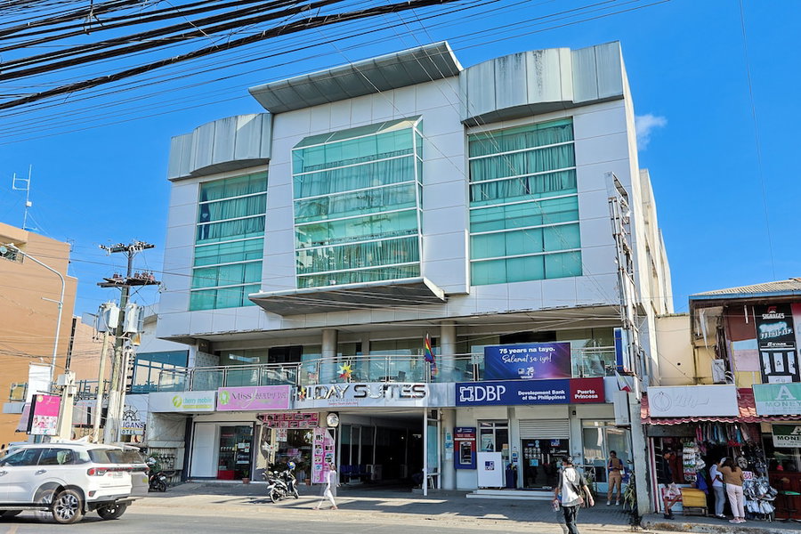 Holiday Suites Business District (Empire Suites Hotel), Puerto Princesa, Philippines