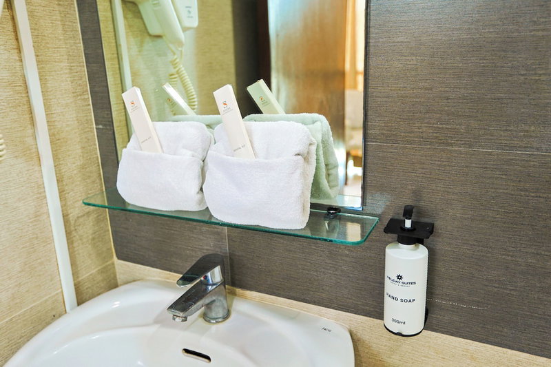 Holiday Suites Business District (Empire Suites Hotel), Puerto Princesa, Philippines