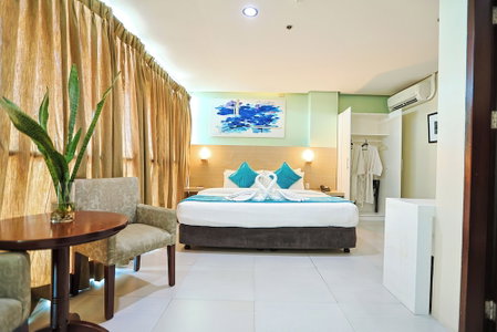 Holiday Suites Business District (Empire Suites Hotel), Puerto Princesa, Philippines