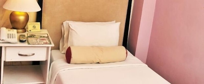 Queen Margarette Hotel - Main, Lucena, Филиппины