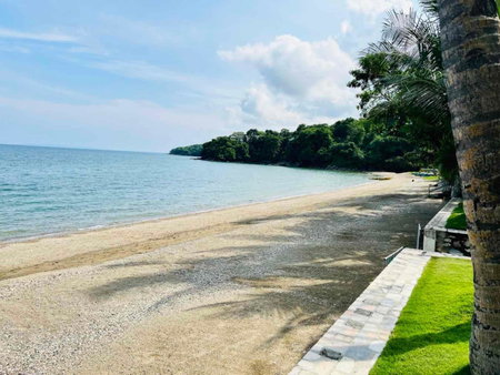 Badladz Beach and Dive Resort, Puerto Galera, Philippines