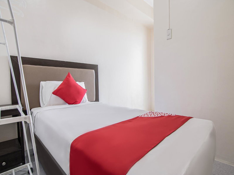 OYO 431 Apollo 11 Apartelle, Pasay, Филиппины
