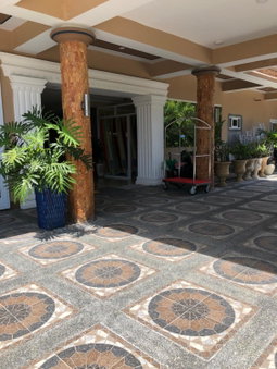 EM Royalle Hotel & Beach Resort, San Fernando, Philippines