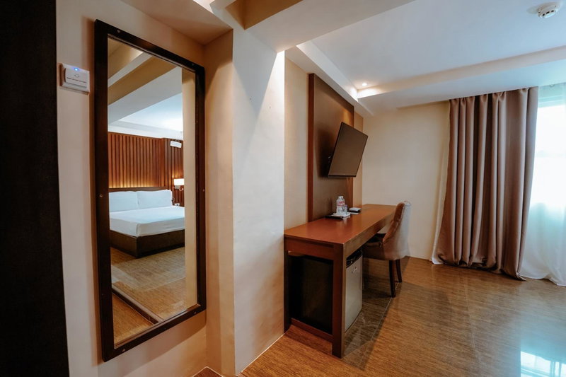 Emerald Boutique Hotel, Legaspi, Philippines