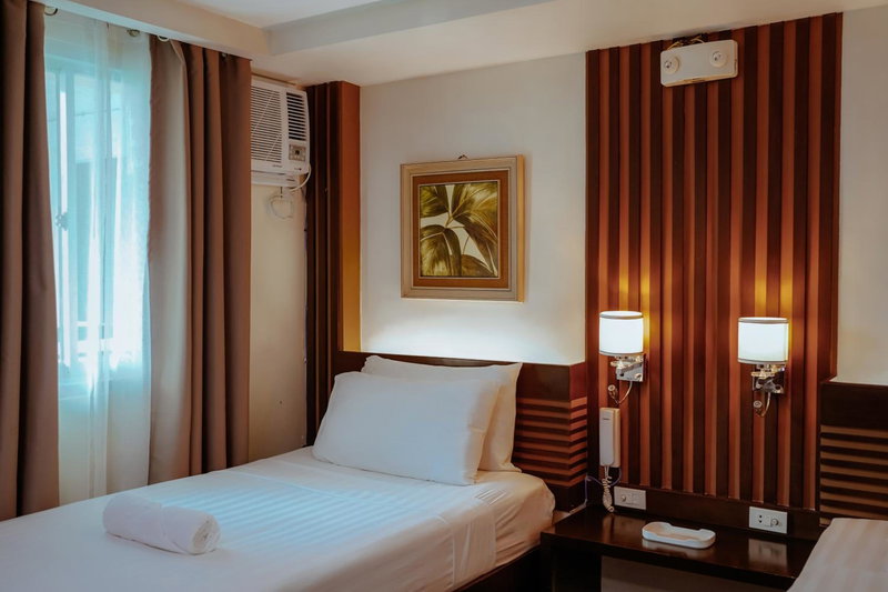 Emerald Boutique Hotel, Legaspi, Philippines