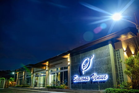 Seasons Hotel and Convention Center, San Jose, Philippines