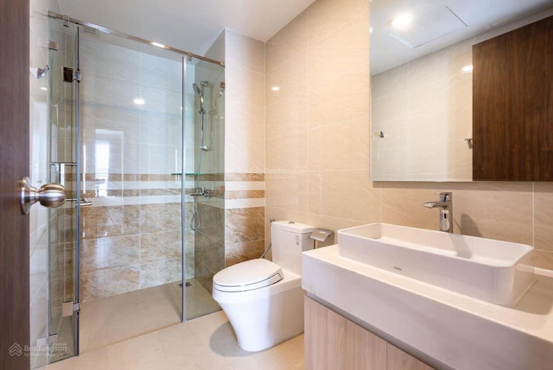 Apartment for sale in Ho Chi Minh City, Vietnam · Saigon Royal Residence · 2 rooms, 2 baths