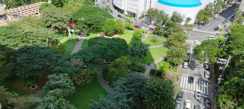 KL Executive Greenbelt (KLX), Bel Air, Филиппины