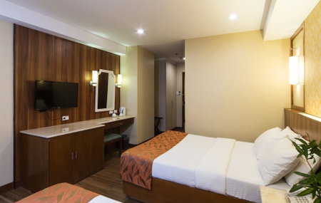 Hotel Veniz Burnham, Baguio, Philippines