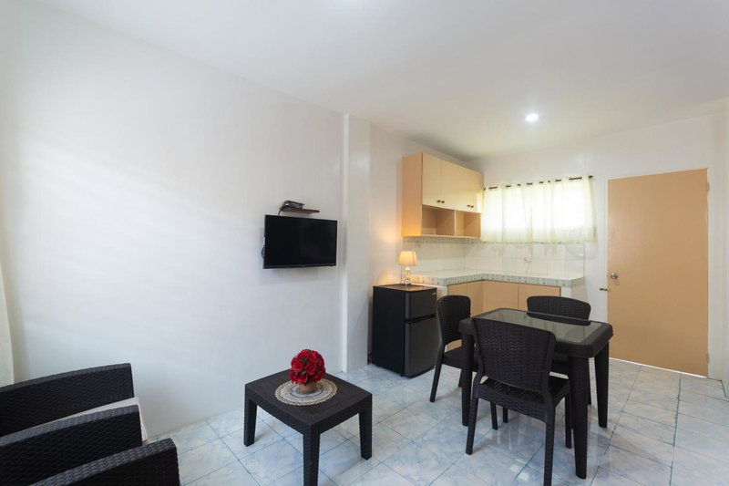 3j's And K Apartment, Cordova, Филиппины