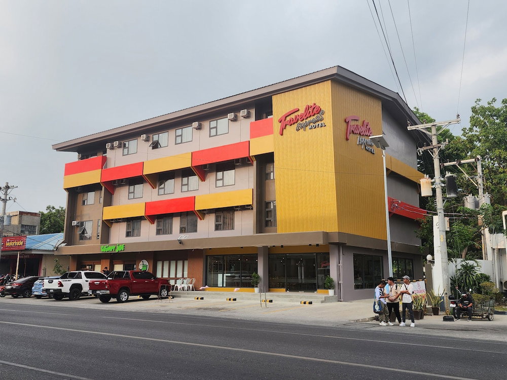 Hotel · Travelite Express Hotel la Union, San Fernando