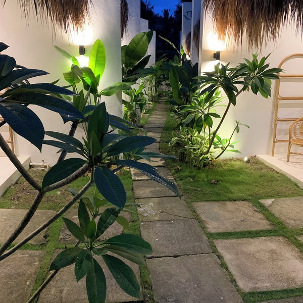 Bahandi Hotel, General Luna, Philippines