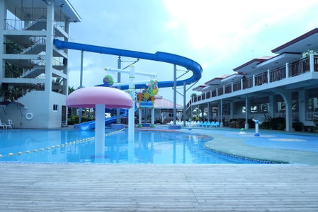 CML Beach Resort & Water Park, Taal, Philippines