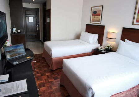 Fersal Hotel Neptune Makati, Bel Air, Philippines