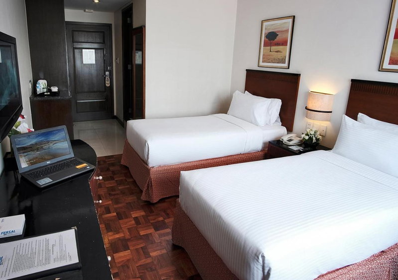 Fersal Hotel Neptune Makati, Bel Air, Philippines