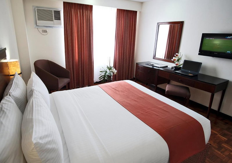 Fersal Hotel Neptune Makati, Bel Air, Philippines