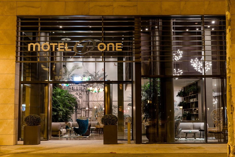 Motel One Barcelona-Ciutadella, Fort Pienc, Spain