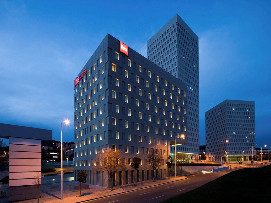Ibis Barcelona Santa Coloma, Santa Coloma de Gramenet, Испания