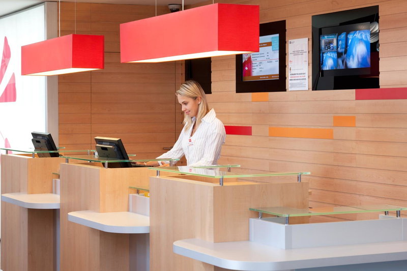 Ibis Barcelona Santa Coloma, Santa Coloma de Gramenet, Испания