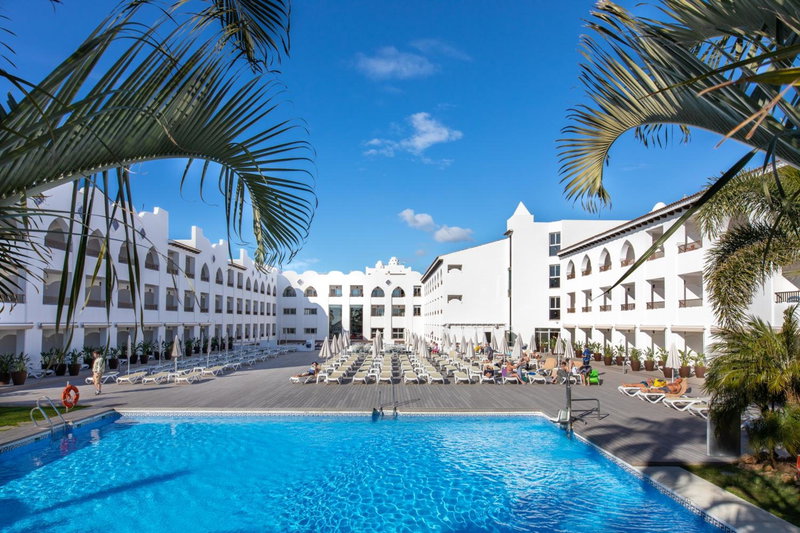 Mac Puerto Marina Benalmádena, Arroyo de la Miel, España