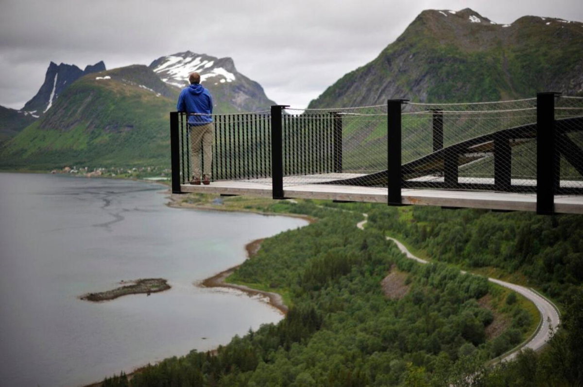 Отель · Senja Hotell, Finnsnes