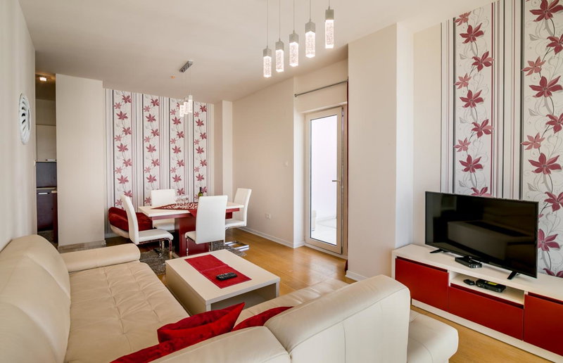 Apartments Menuet, Budva, Montenegro