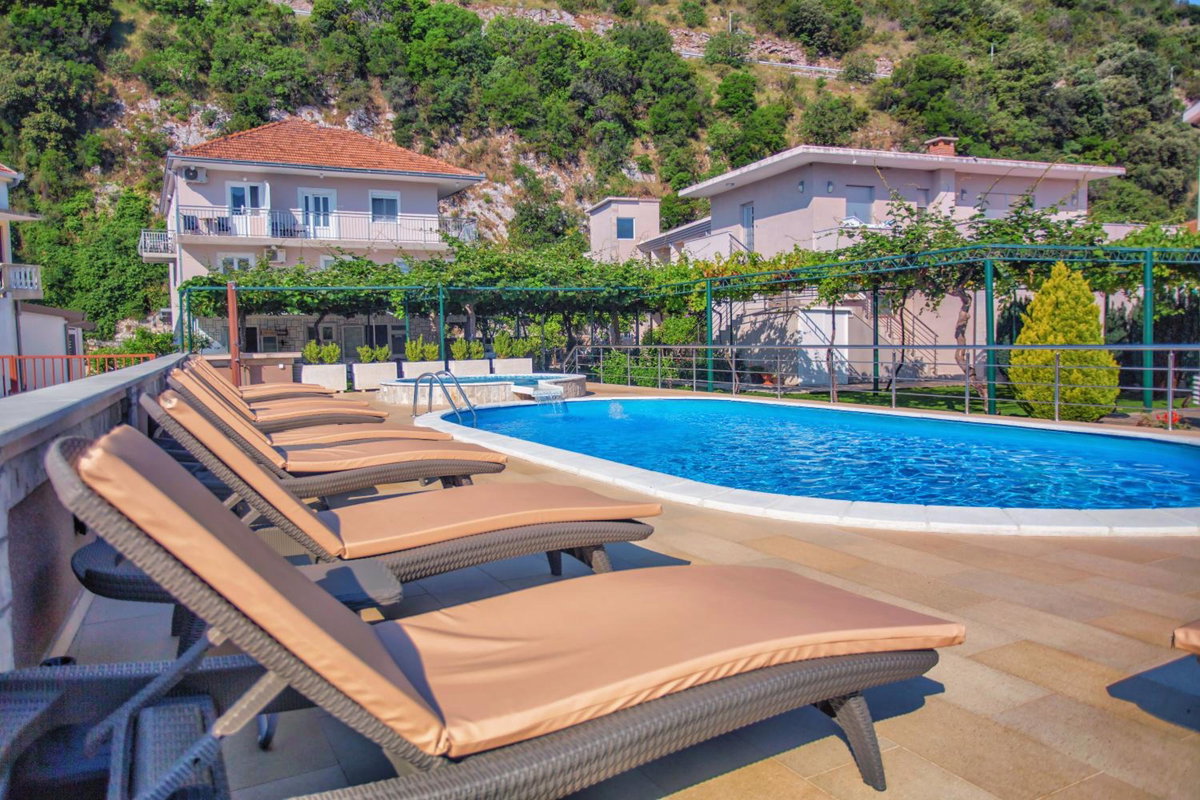 Apartments Obala - Katić, Montenegro
