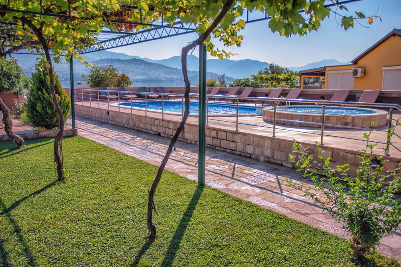 Apartments Obala - Katić, Herceg Novi, Черногория