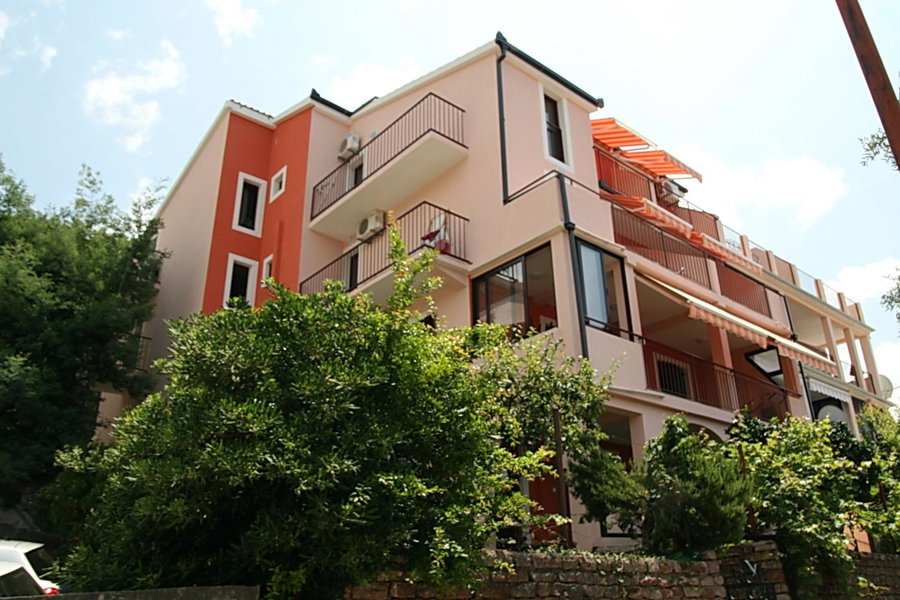 Apartmani Dalex, Budva, Montenegro