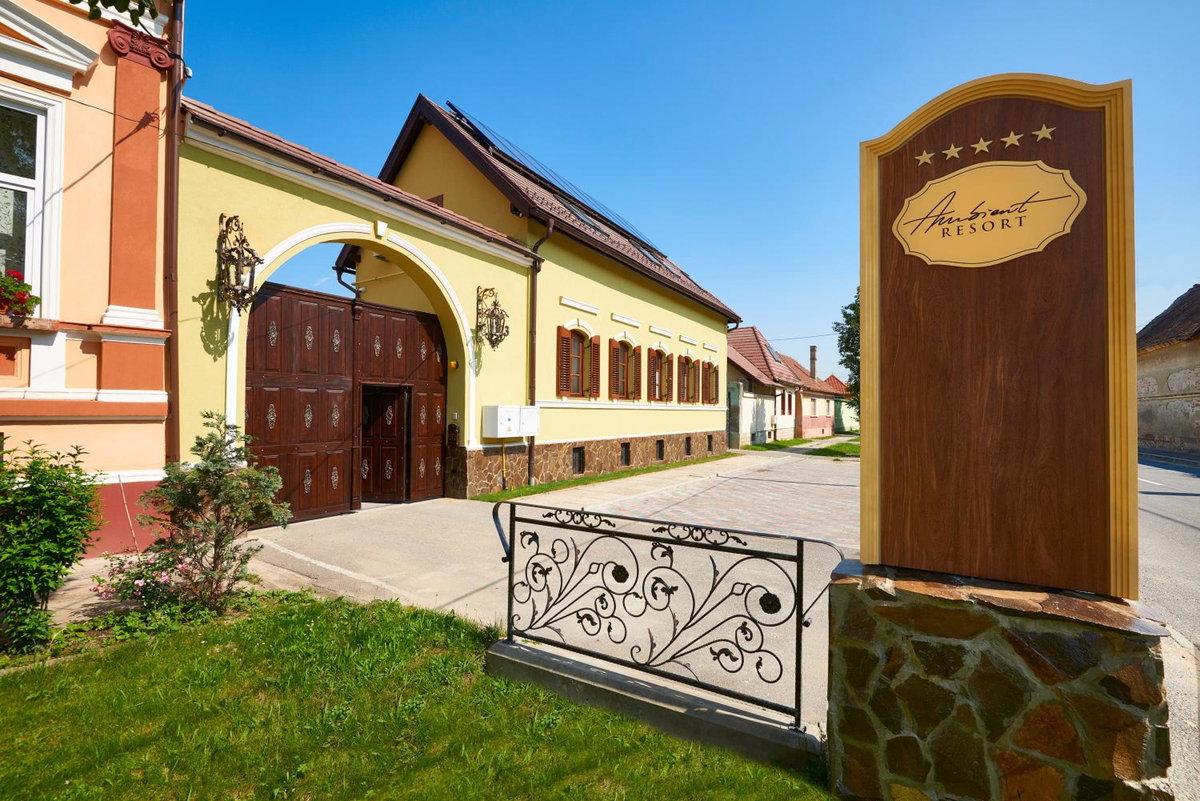 Hotel · Resort Ambient, Rasnov