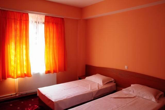 Hotel Premiere, Pantelimon, Rumanía