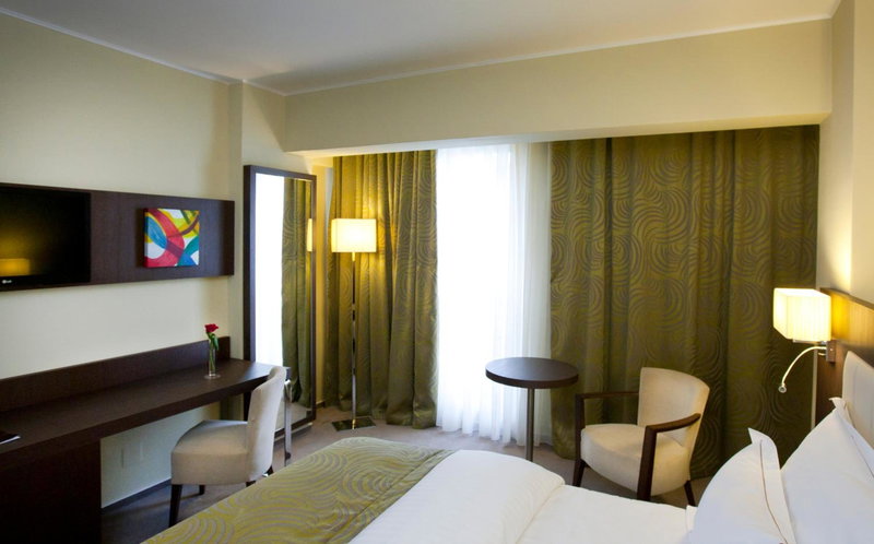 Hotel Pietroasa, Buzau, Romania
