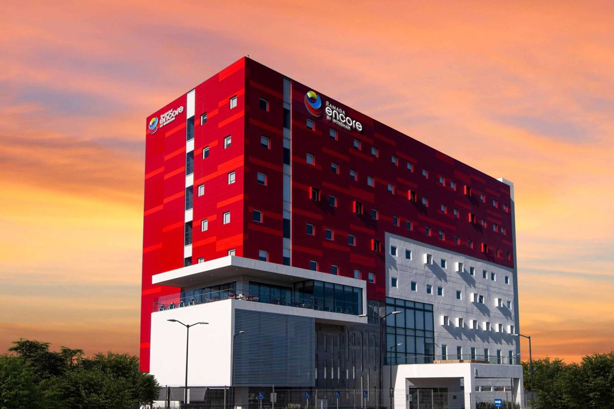 Hotel · Ramada Encore by Wyndham Guadalajara Aeropuerto, Las Pintitas
