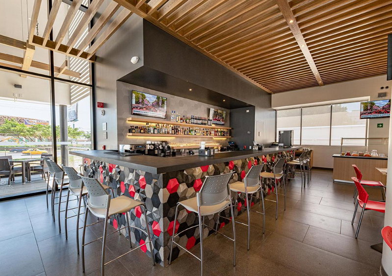 Ramada Encore by Wyndham Guadalajara Aeropuerto, Las Pintitas, Mexico