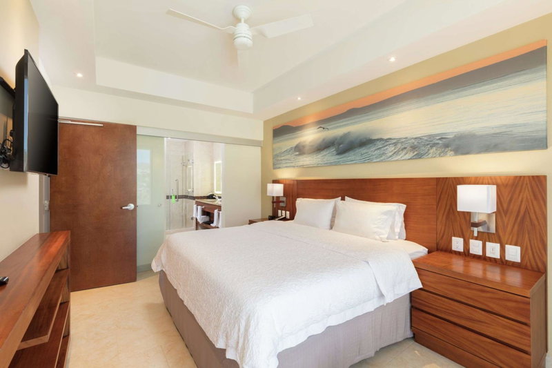 Hampton Inn & Suites by Hilton Los Cabos, San Jose del Cabo, Mexico